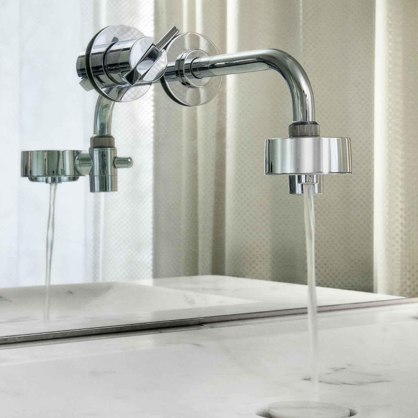Tappwater EcoPro Compact - Filtro de agua para grifo más pequeño del mercado, filtra más de 100 sustancias. Sistema de filtración en 5 etapas con nanotecnología. Filtro de agua para grifo. (cromado)